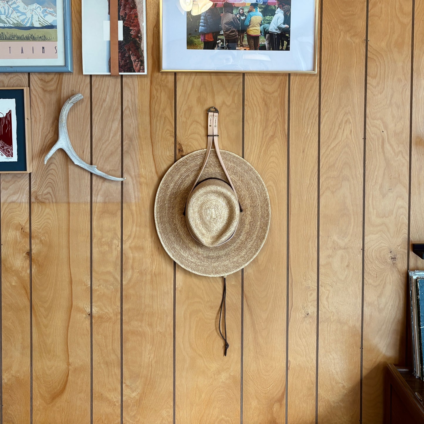 Big Hat Hanger