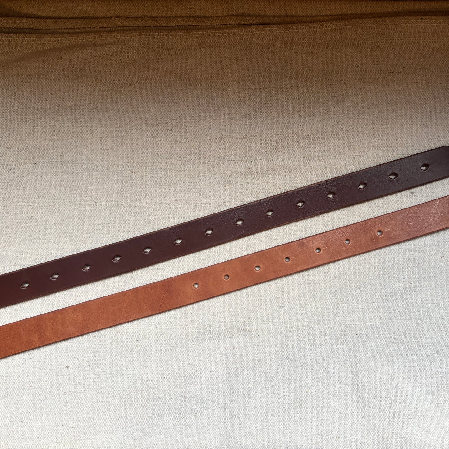 Belt - Center Bar Oval Buckle