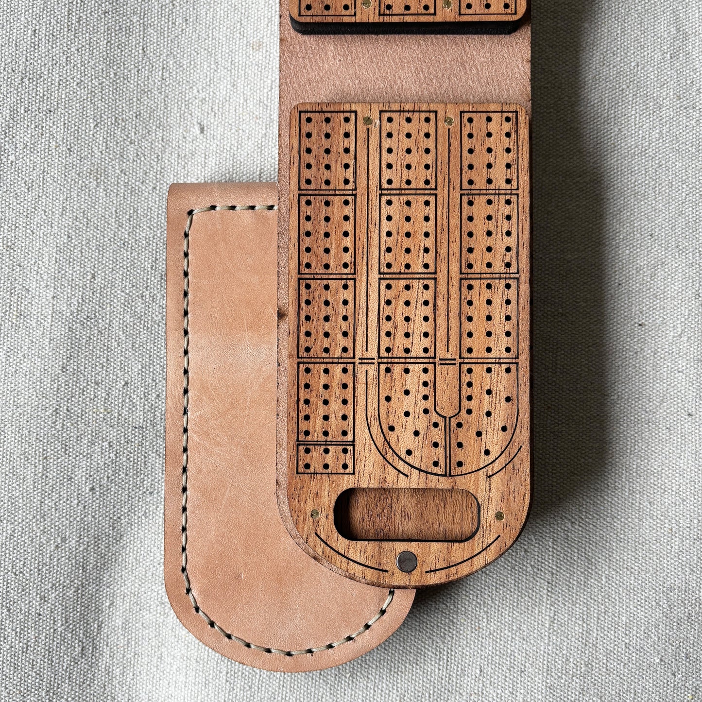 Large Travel Cribbage Board - Mahogany Wood